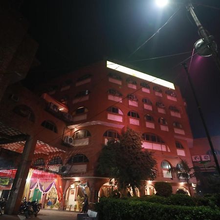 Chanson Grand Westend Delhi  Exterior foto