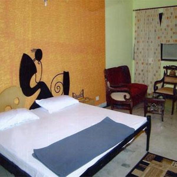Chanson Grand Westend Delhi  Habitación foto