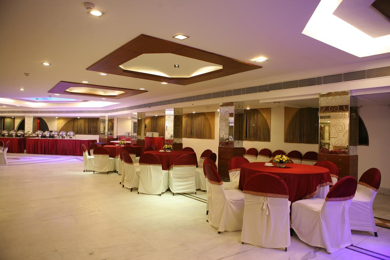 Chanson Grand Westend Delhi  Exterior foto