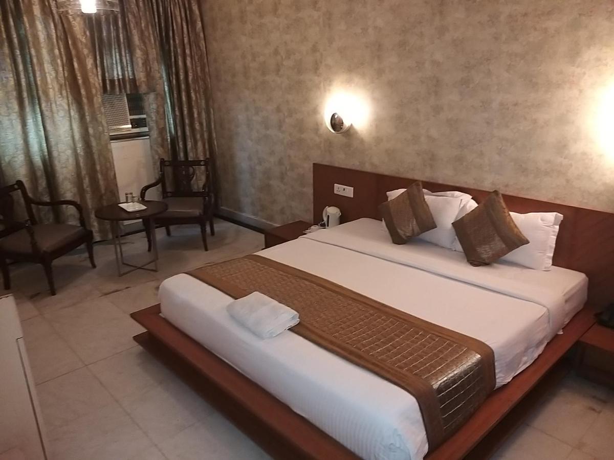 Chanson Grand Westend Delhi  Exterior foto